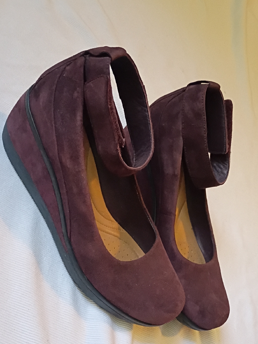 Clark's Artisan Deep Burgundy Wedge With Ankle Wrap